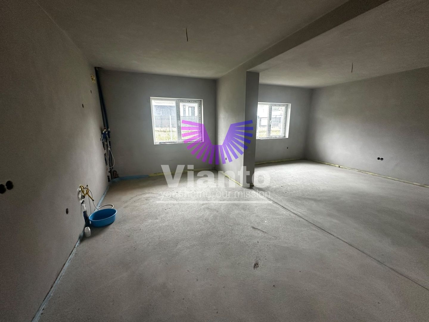 Casa Individuala cu 4 Camere 210mpu si Teren 727mp in Cisnadie