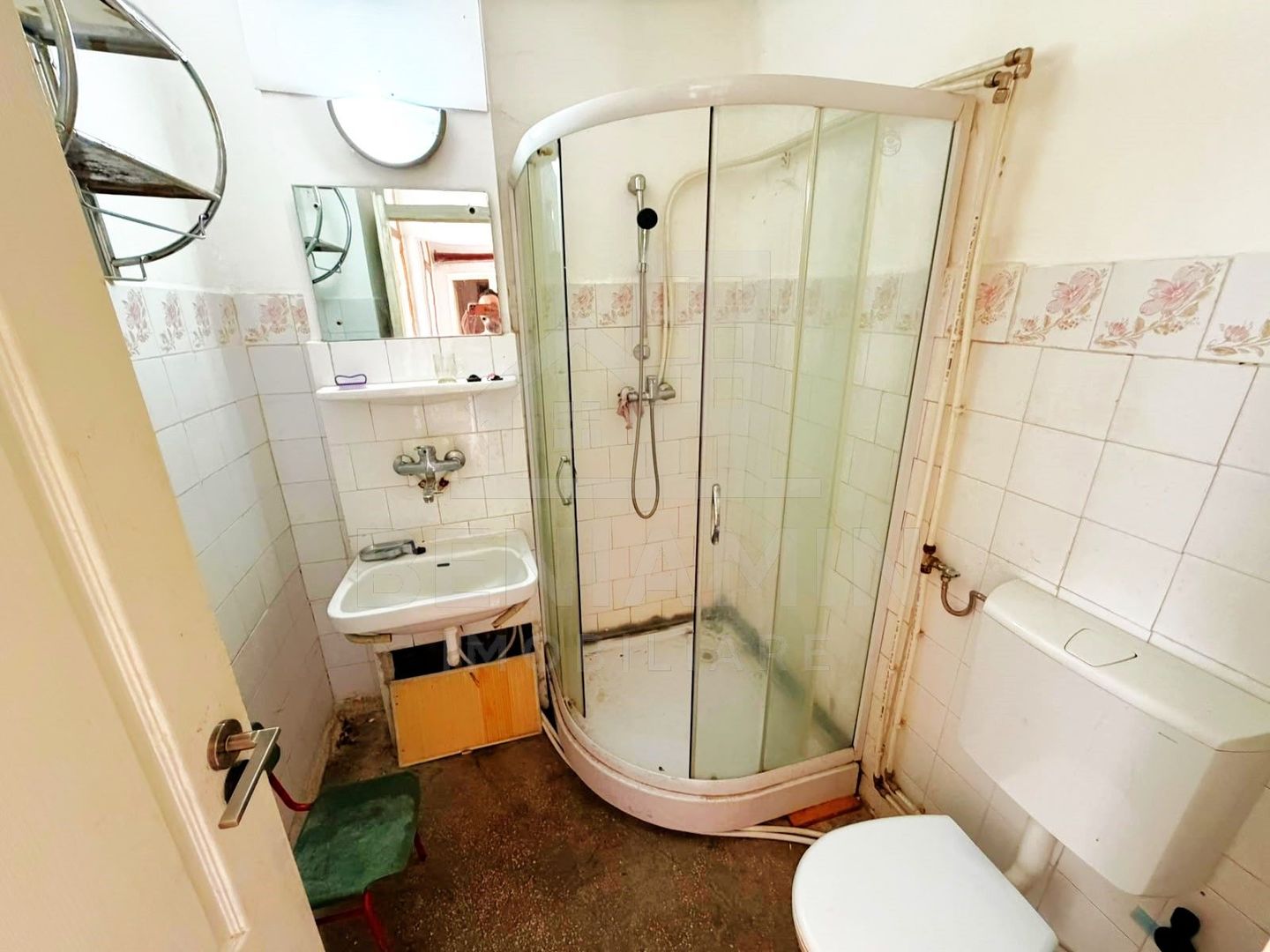 Apartament 4 camere decomandat - Spitalul Judetean - 80mp -1983 - imaginea 7