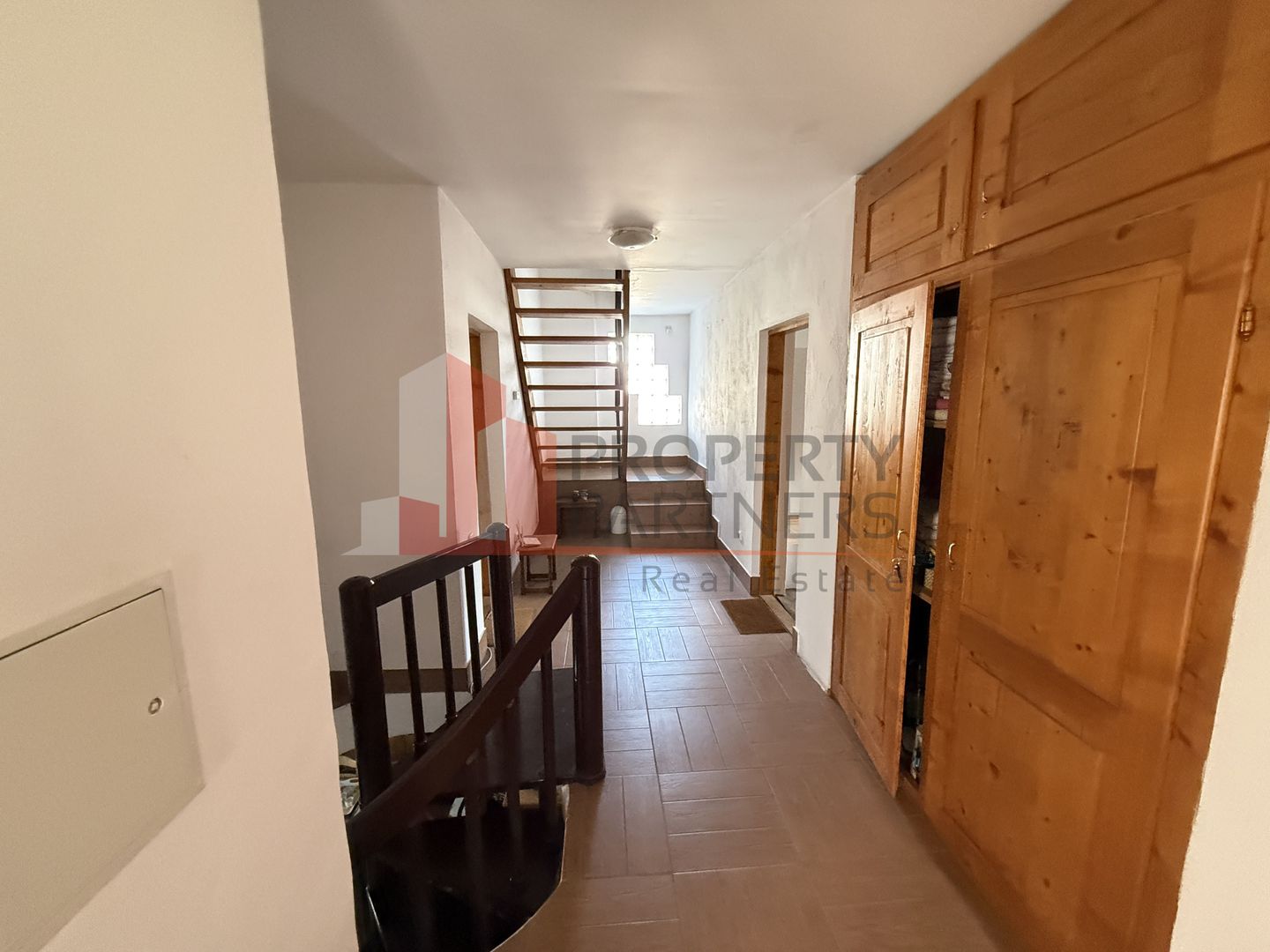 Pensiune lângă Castelul Bran | 9 camere | Pregătită pentru activitate - imaginea 13