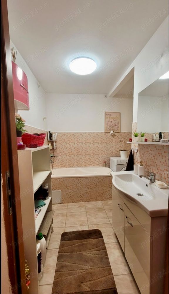 APARTAMENT ULTRACENTRAL IN PIAȚA VICTORIEI - 420 eur - imaginea 6