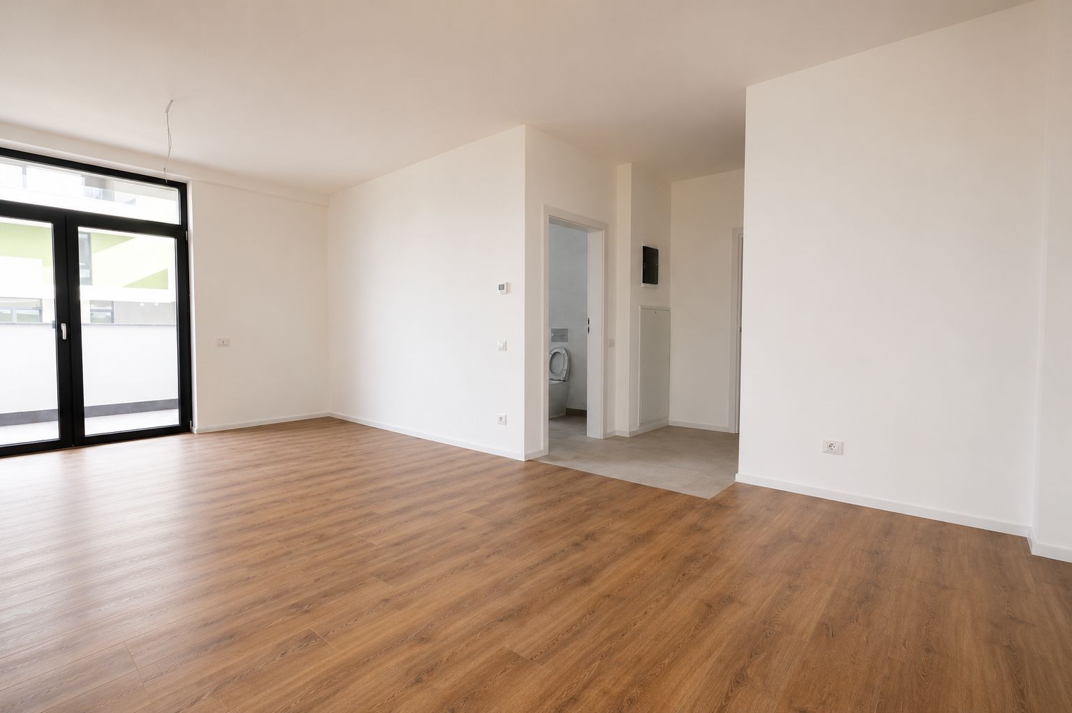 Apartament nou cu 2 camere, Complex Ateneo, 54.5 mp, parcare inclusa - imaginea 13