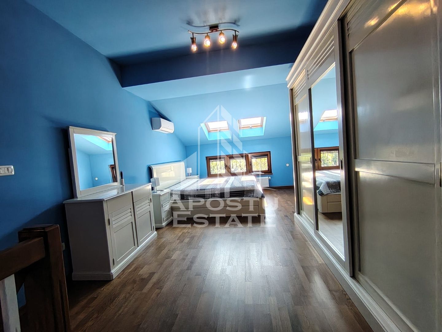 Apartament 2 camere pe doua niveluri, zona Modern - Crisan, Timisoara - imaginea 9