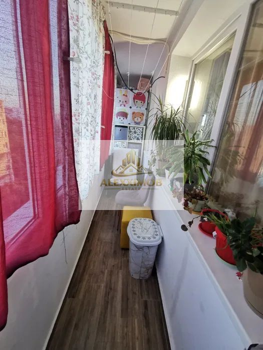 Apartament de vânzare  2 Camere – Bd. Alexandru Obregia - 50 mp - imaginea 3