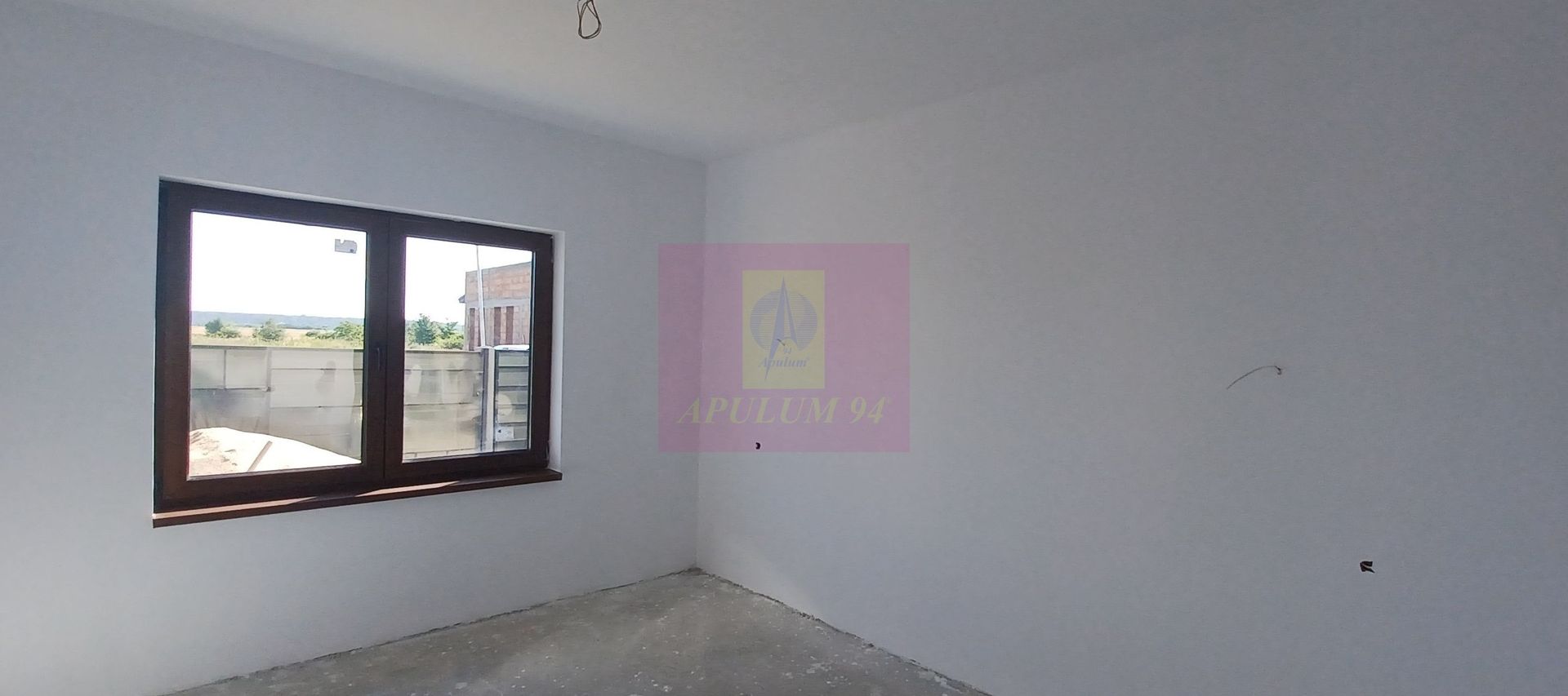 Casă nouă Săbăreni, terasă, piscină, foișor, barbeque, curte 440 mp