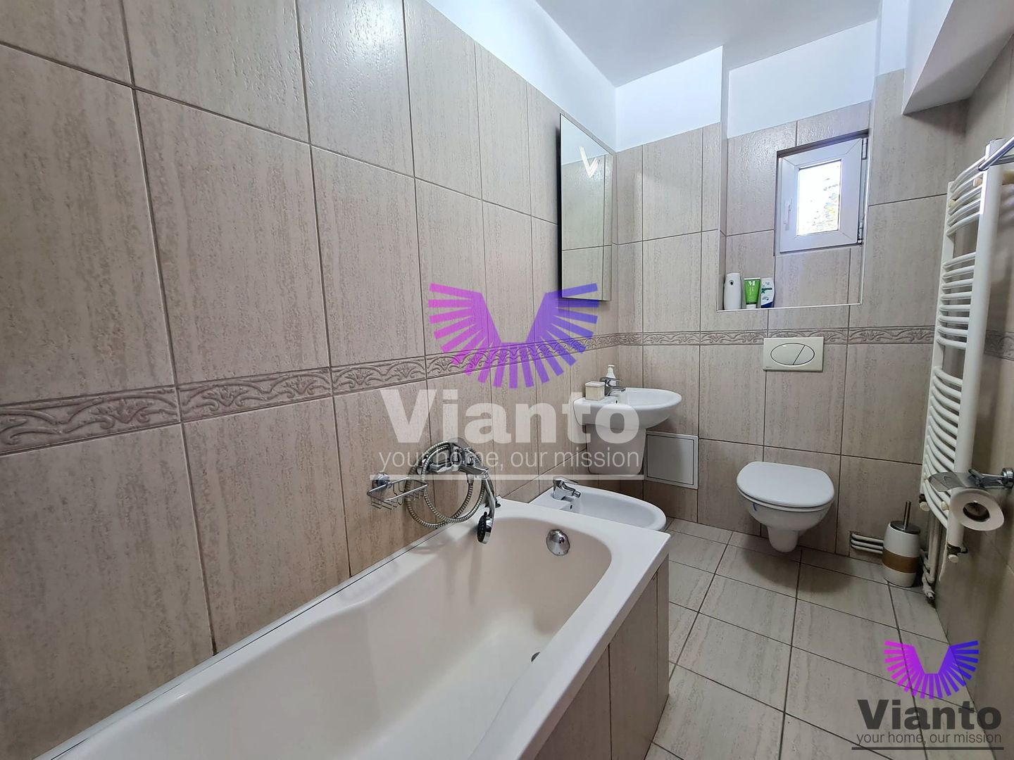 Apartament 3 camere | Balcon | Zona centrala | Sibiu