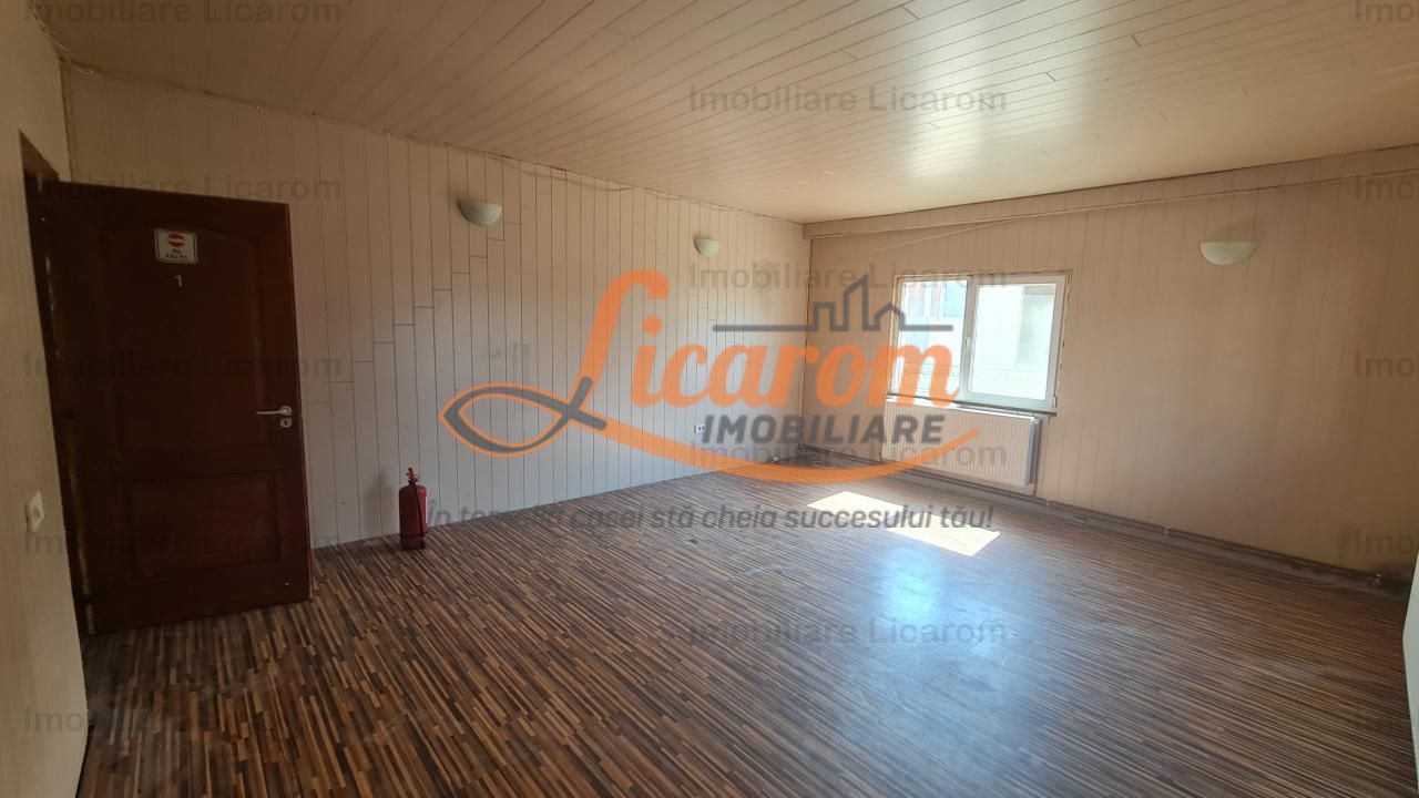 Proprietate in Cristian cu trei constructii+o fundatie,450000euro - imaginea 21