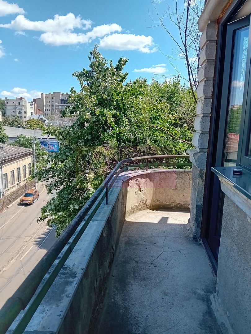 3 camere renovat – Calea Moșilor, Ultracentral – Metrou Universitate
