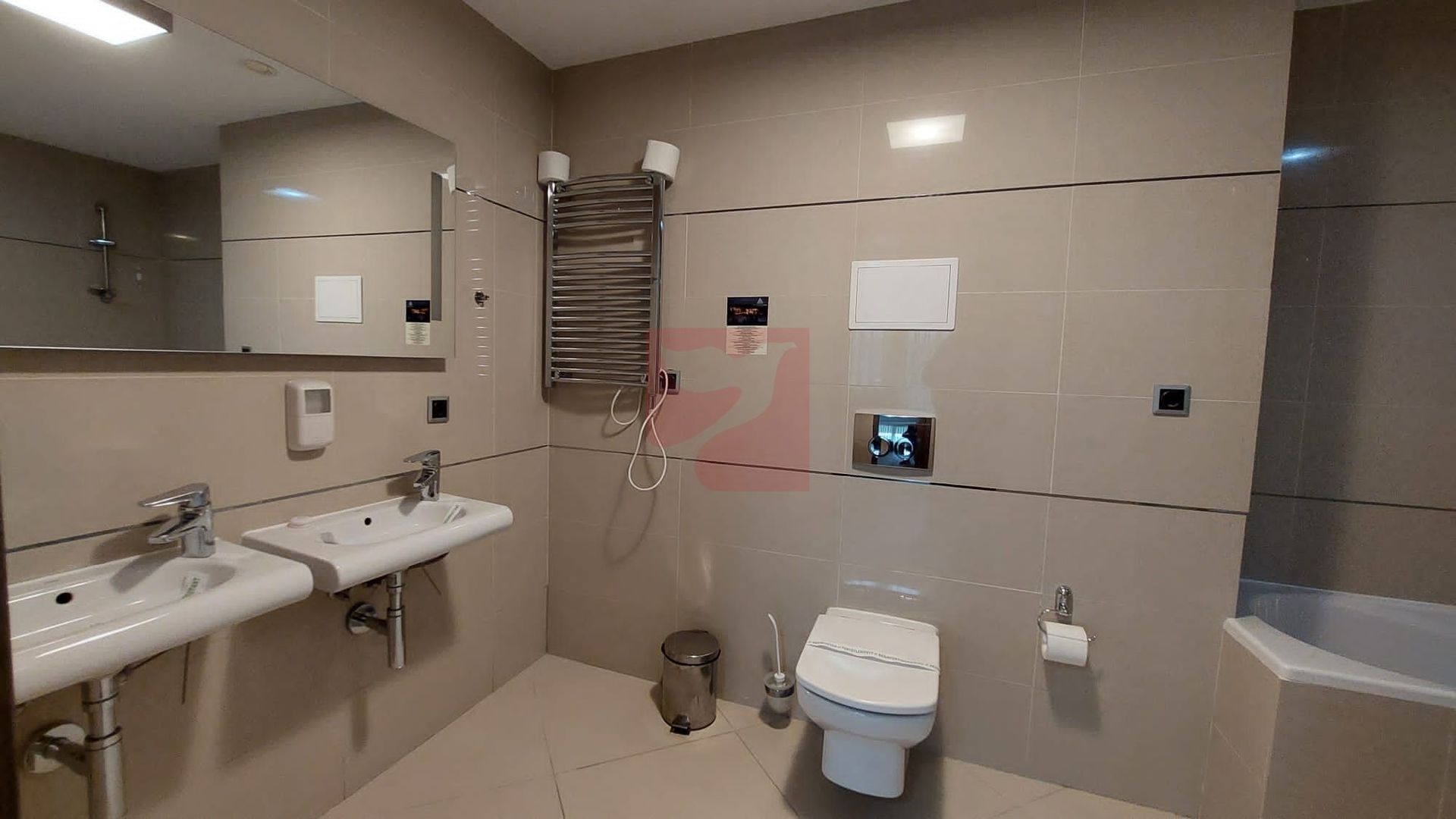 2 apartamente intr-unul singur! - imaginea 15