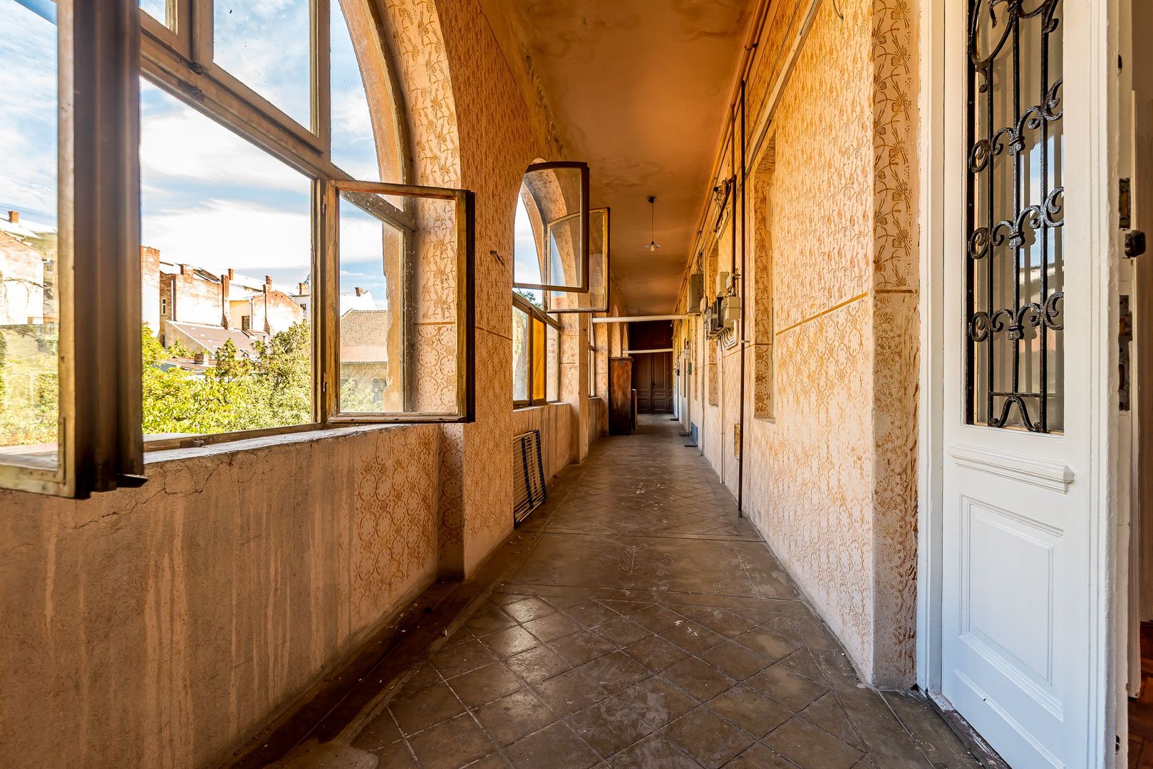 Imagine 7 - Apartament spațios cu 2 camere, situat pe strada Mețianu
