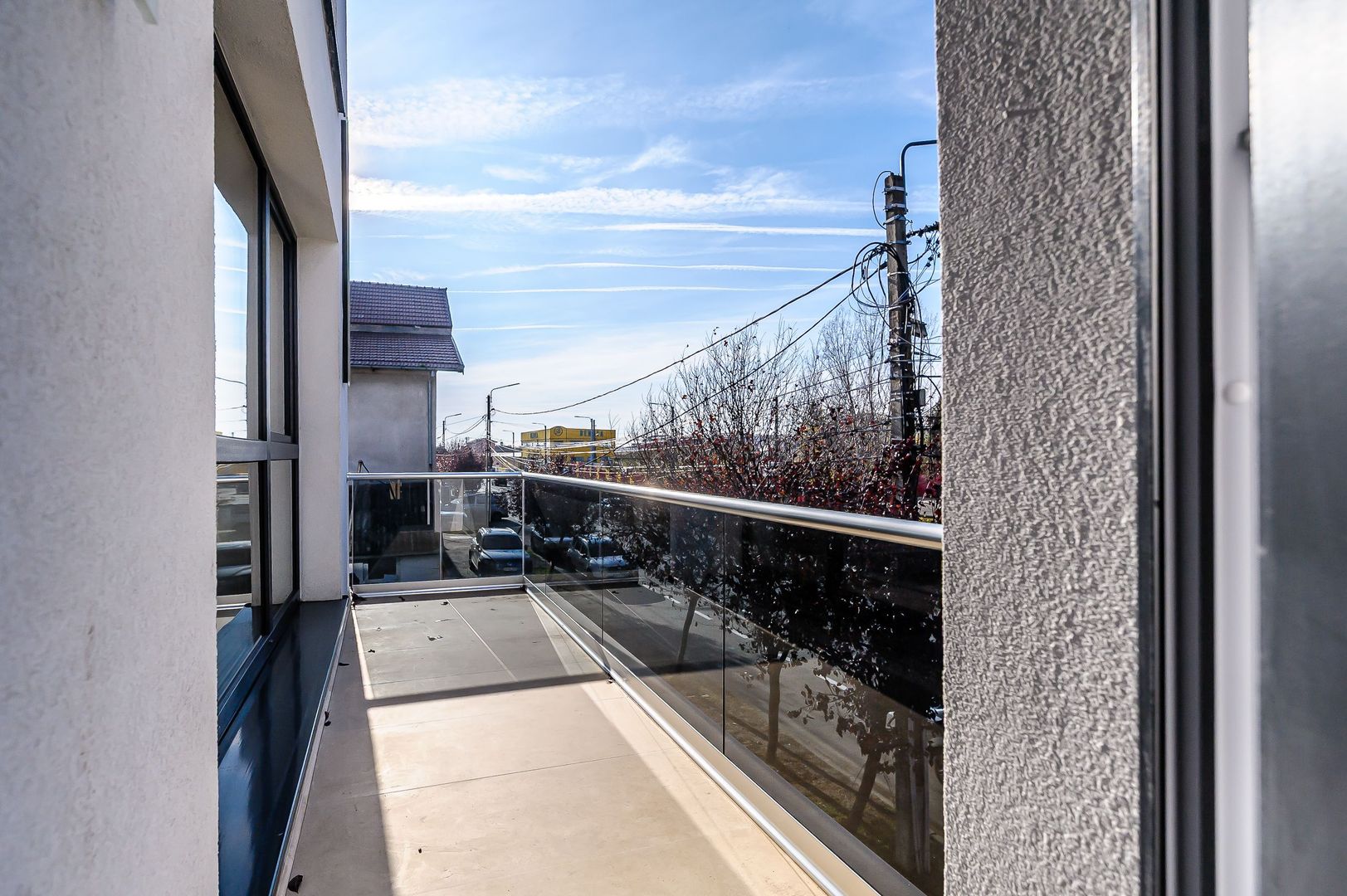 Imagine 14 - Clădire nouă P+2 cu showroom și birouri în Arad