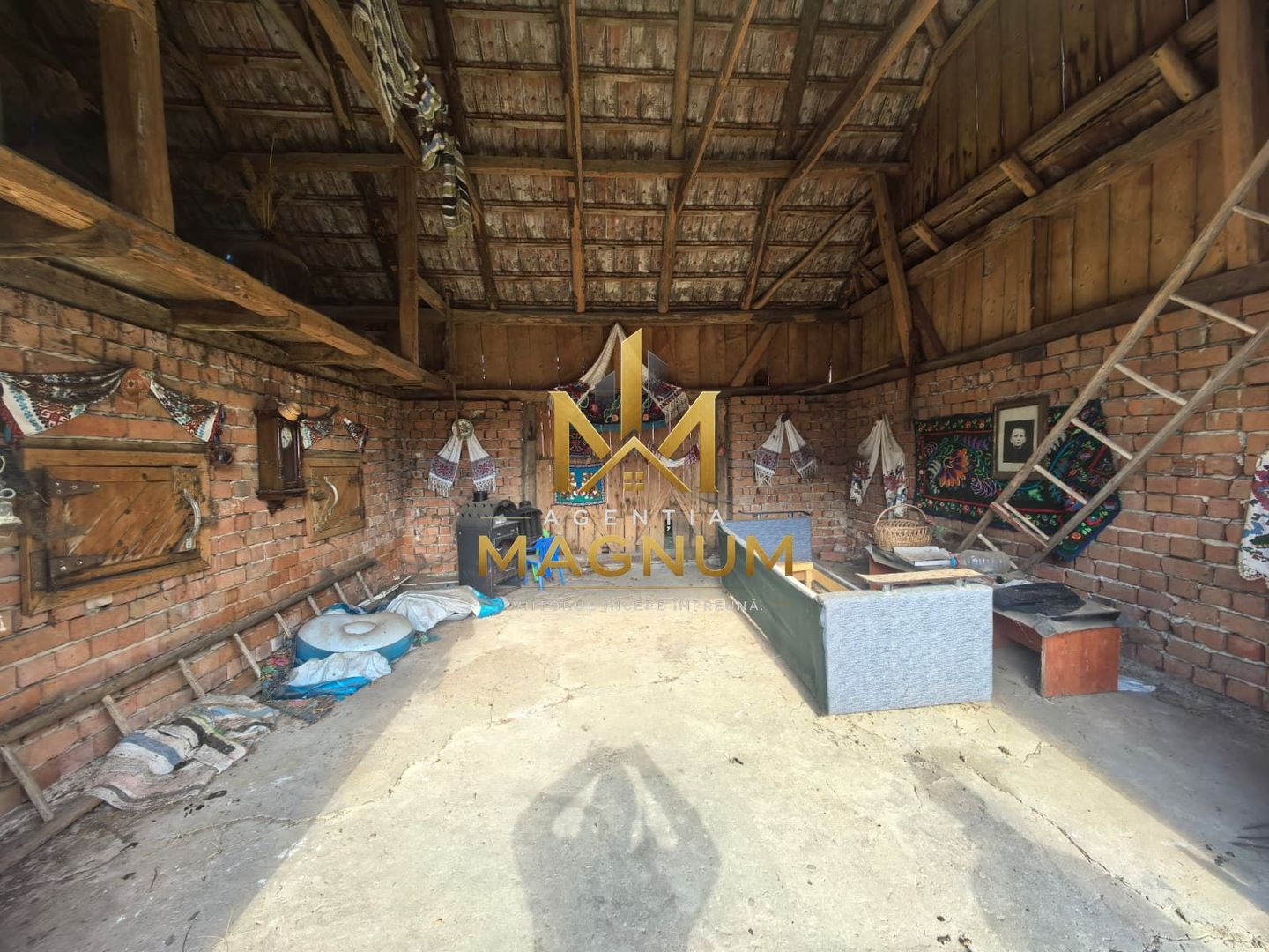 Gospodarie de vanzare/schimb in Danesti Maramures - imaginea 11