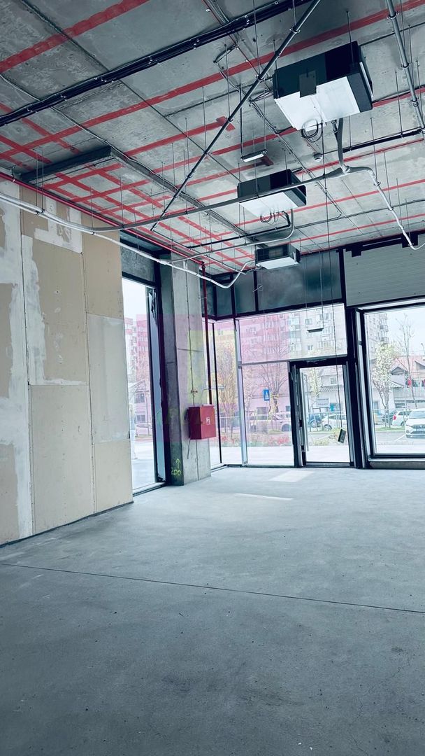 Spatiu comercial imobil nou Sebastian- Razoare. - imaginea 5