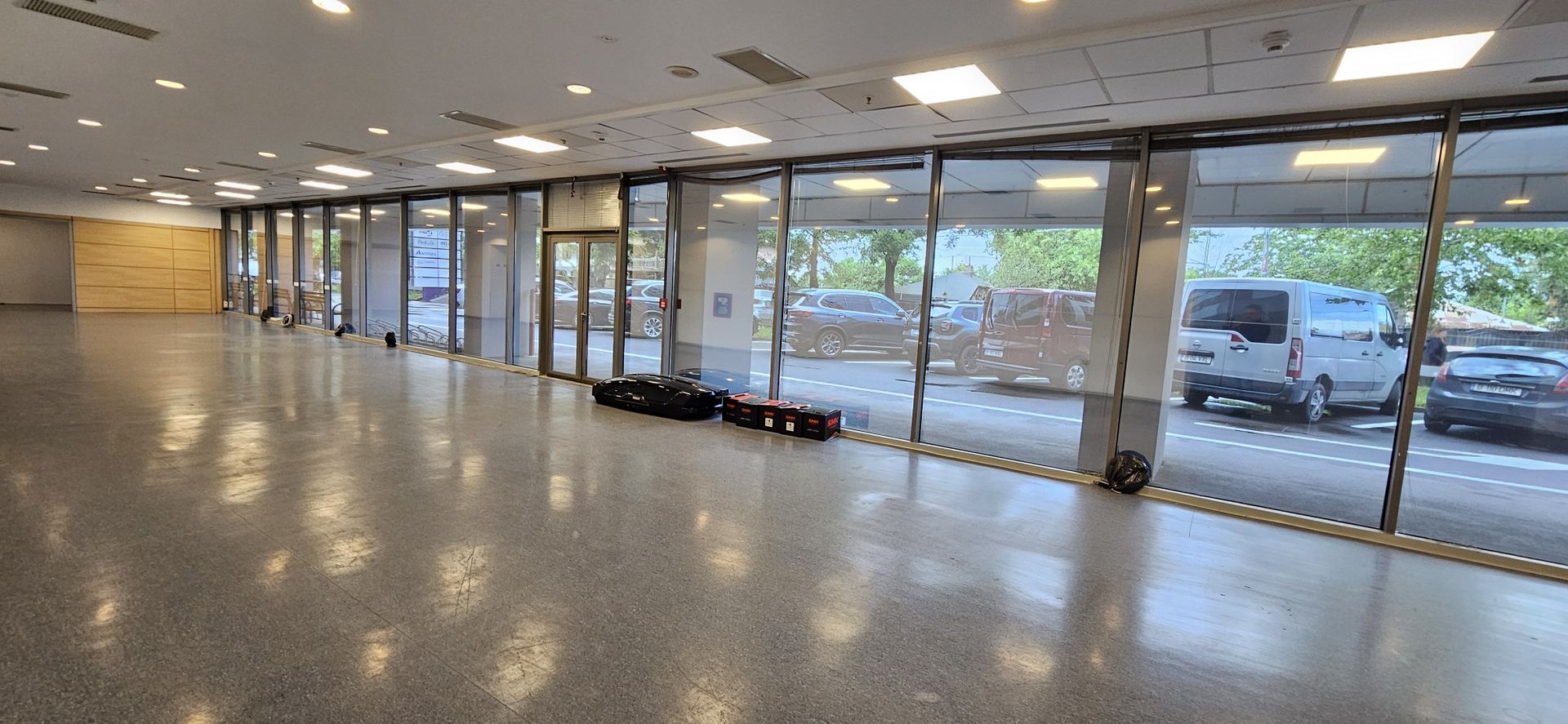 Pantelimon spatiu comercial 950 mp - imaginea 14