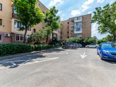 Apartament 3 camere în Vlaicu (zona Agora Mall) – etaj 2/4
