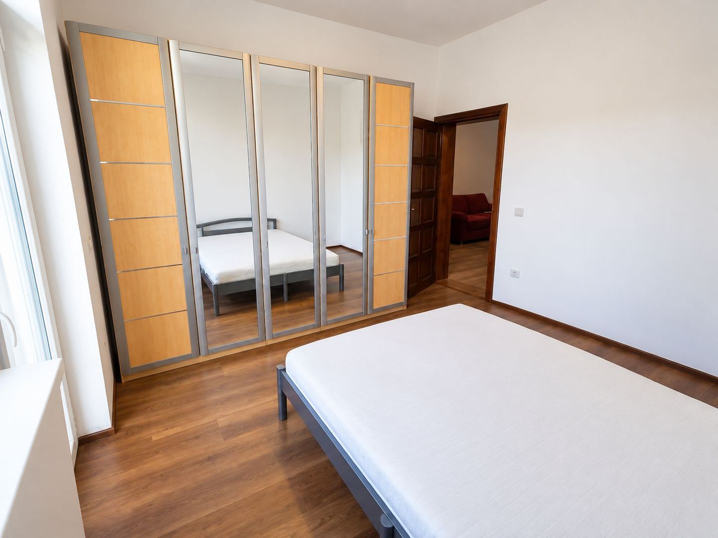 Apartament 2 camere de închiriat Pădurea Verde, încălzire pardoseala - imaginea 4