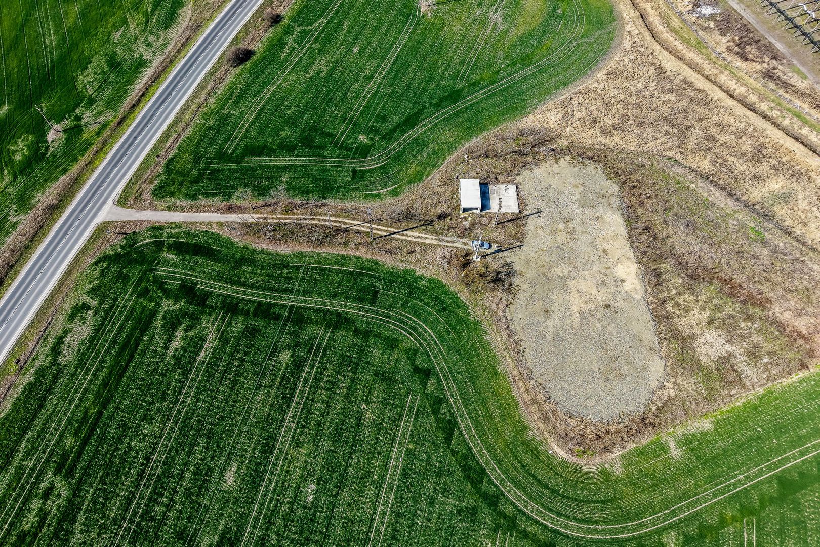 Imagine 2 - Teren Arad zona Lidl service DAF vest. Oportunitate Investitie!