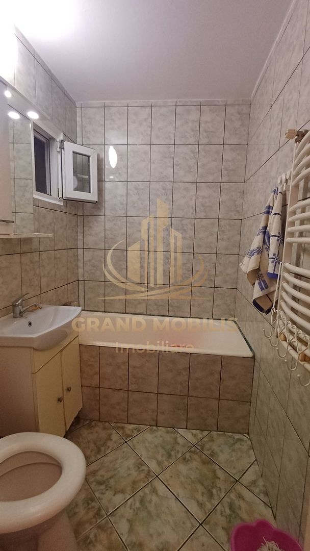 Apartament 2 camere semidecomandat, bloc reabilitat - imaginea 6