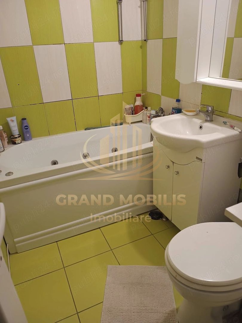 Apartament 2 camere renovat, complet utilat cu parcare - imaginea 4