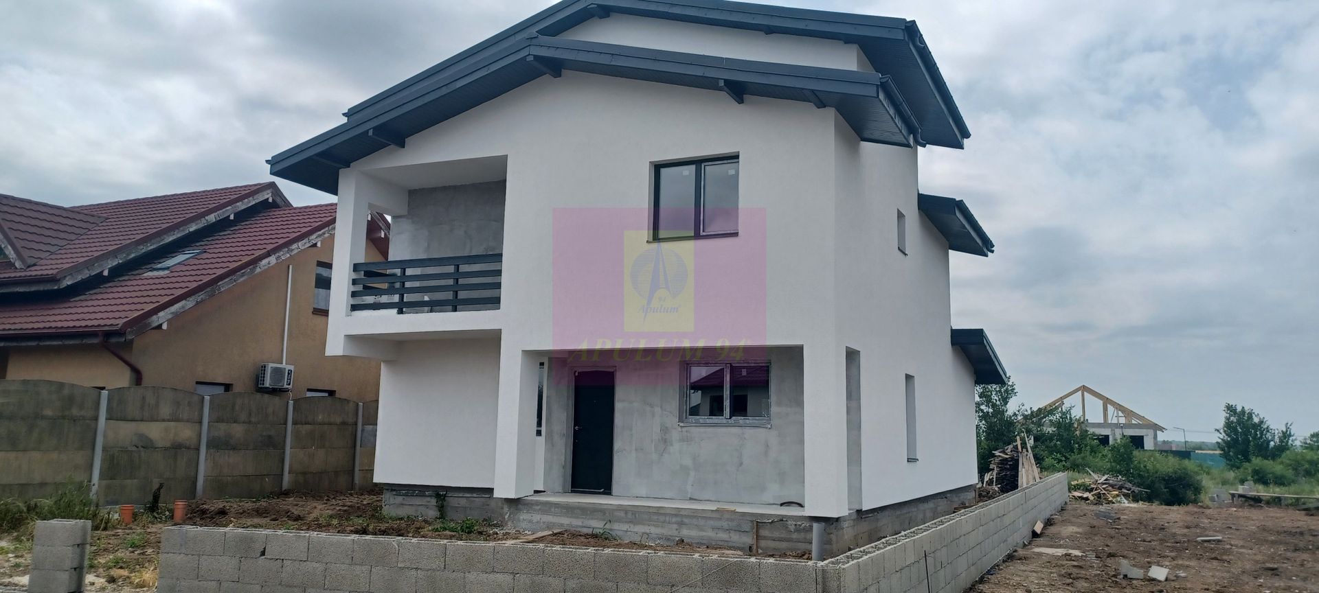 Săbăreni, casă p+1E+m, 5 camere, 3 bai, terasă acoperită, CT