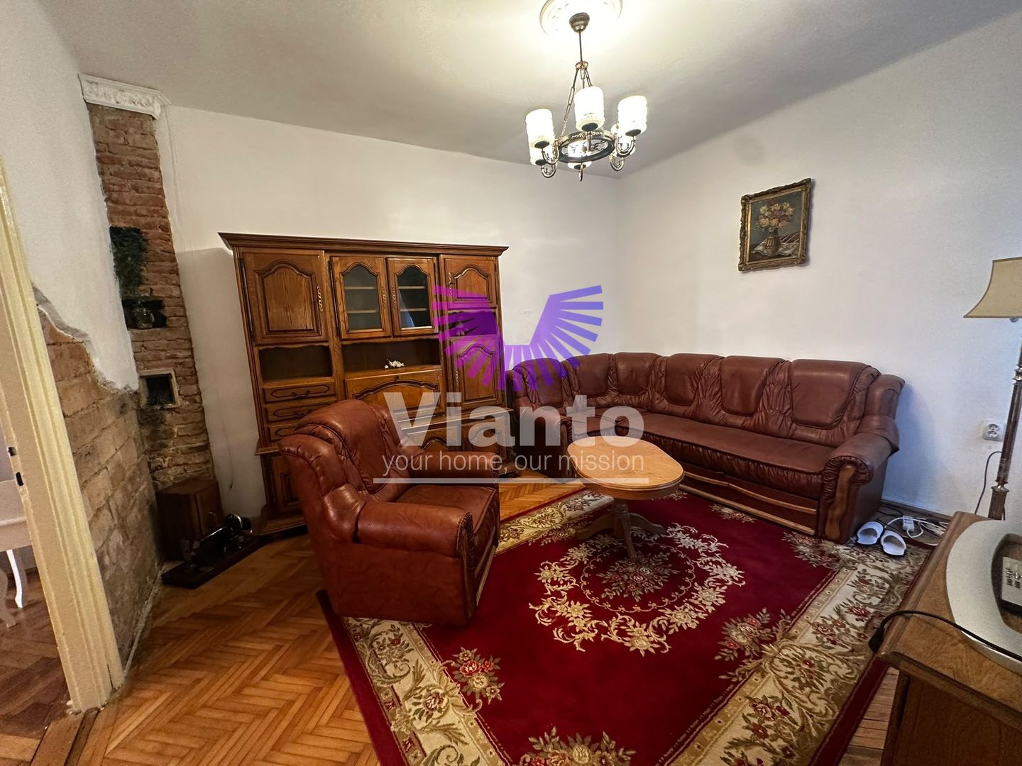 Casa de închiriat aproape de Centrul Istoric-Targu Fanului