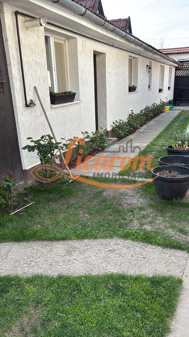 Proprietate tip sasesc cu 2 corpuri de casa, Comuna Vulcan,Brasov. - imaginea 5