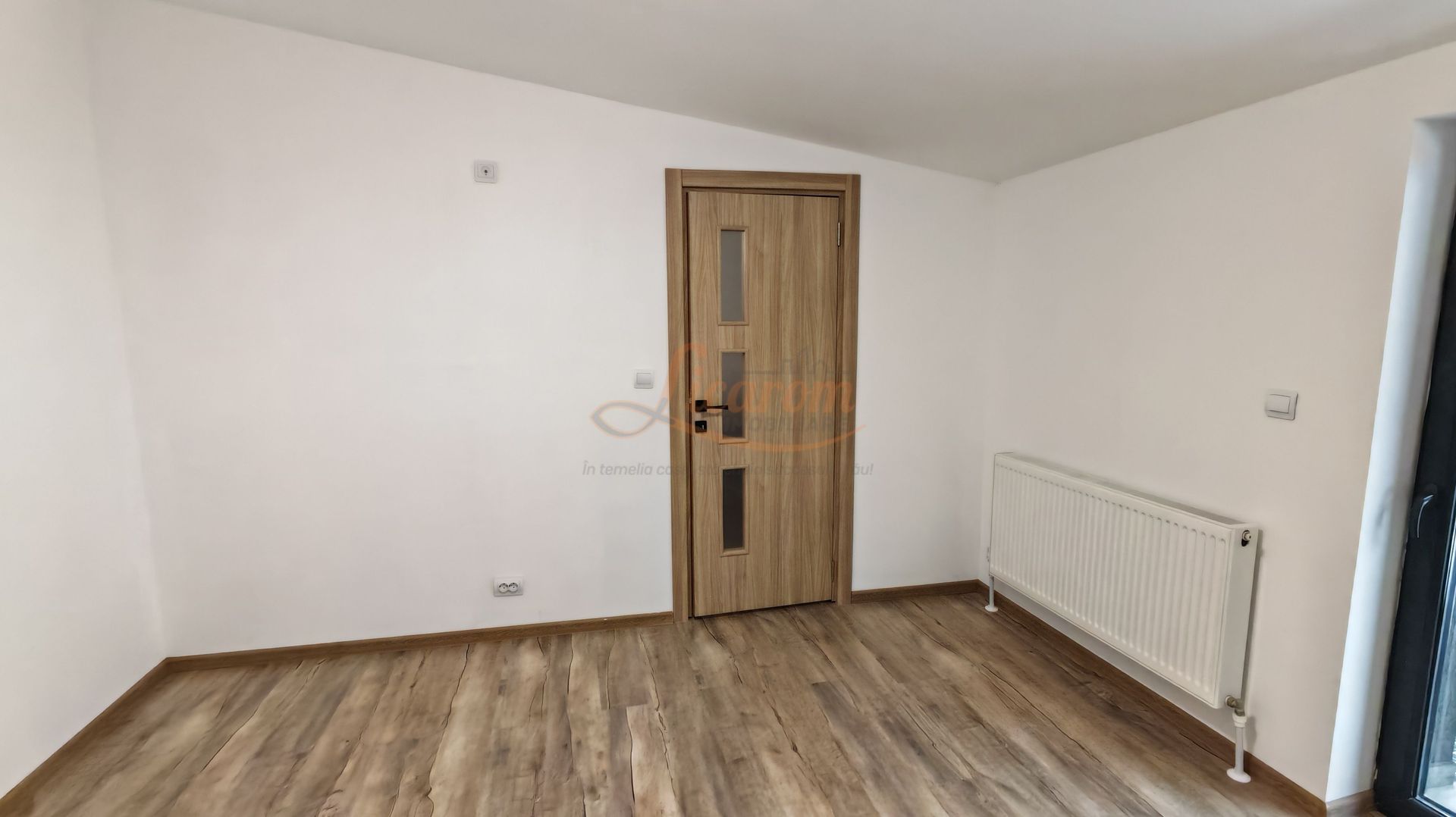 Apartament tip Casa 4 camere strada Carpatilor,totul nou. - imaginea 14
