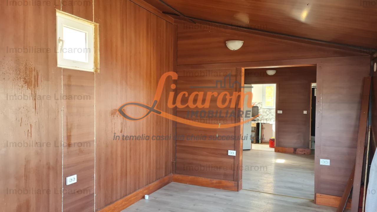 Proprietate in Cristian cu trei constructii+o fundatie,450000euro - imaginea 11