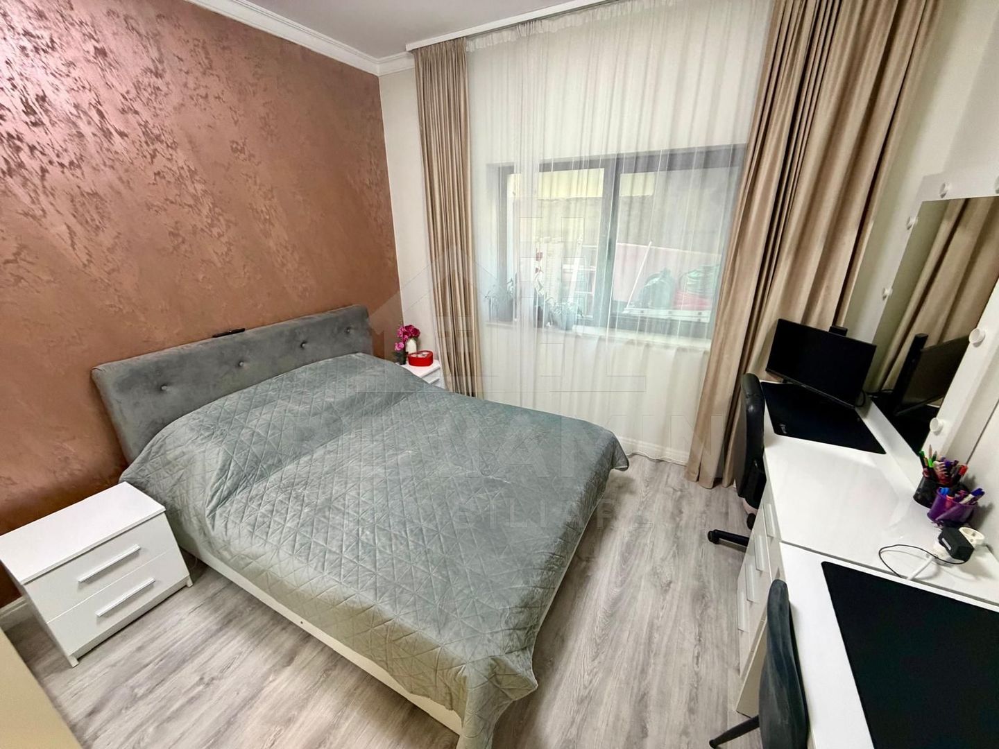Apartament decomandat deosebit 3 camere 2 bai bloc 2020 cu parcare - imaginea 7