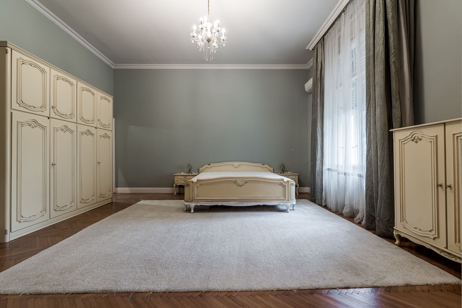 Imagine 7 - Apartament spatios cu 3 camere de LUX pe Metianu Comision 0