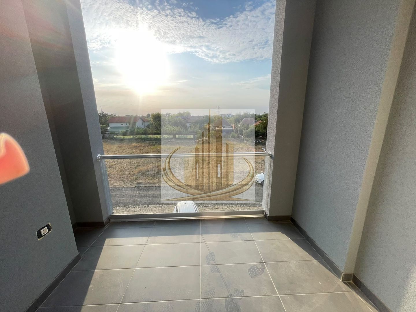 🏡Ap 1 camera Giroc-Eso