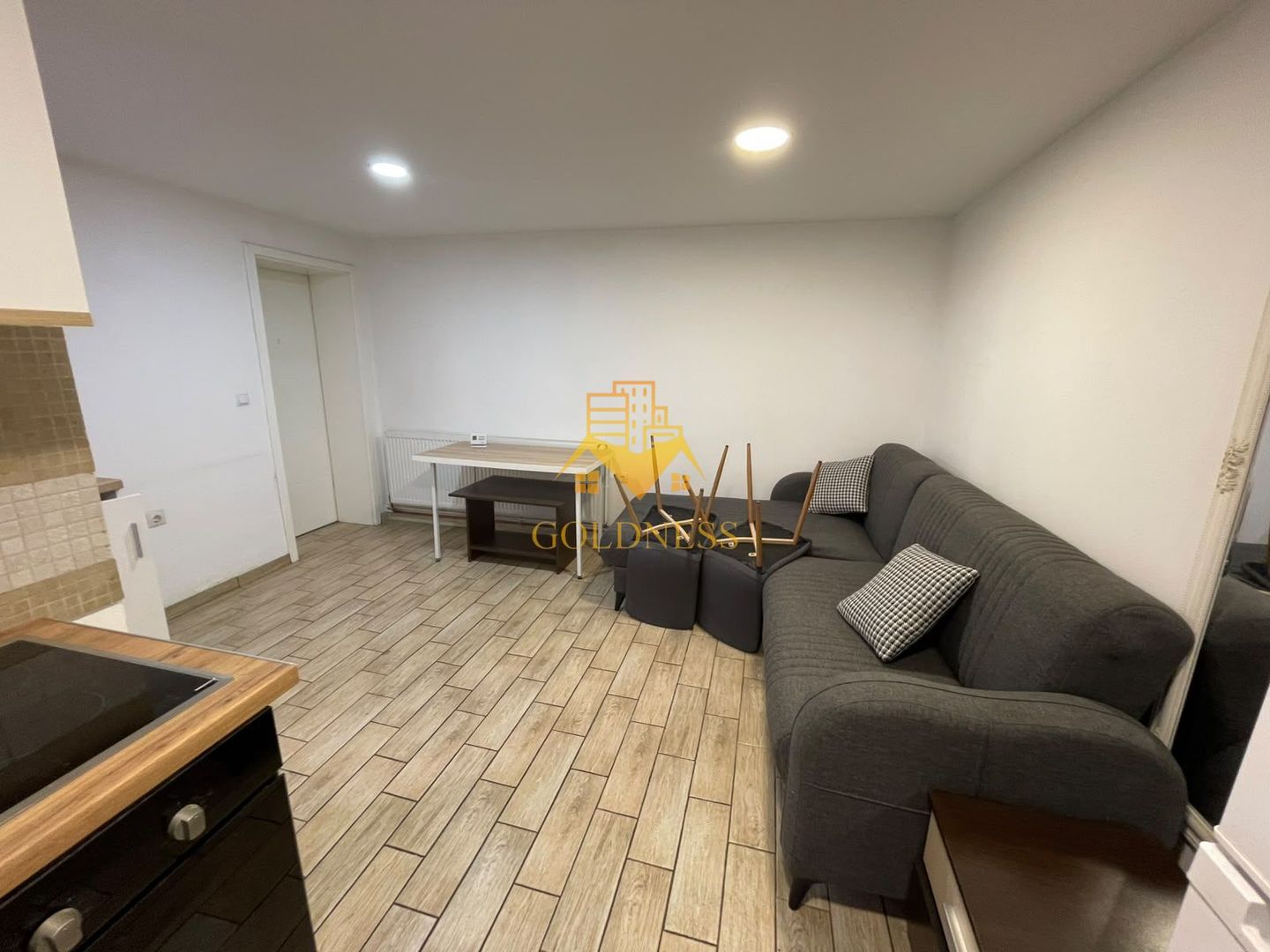 2 Camere Openspace, Demisol, Parcare,Zona decebal,Traian,Horea - imaginea 3