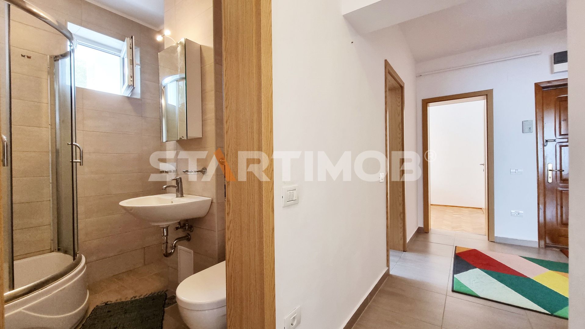 Apartament 3 camere cu parcare si boxa Central