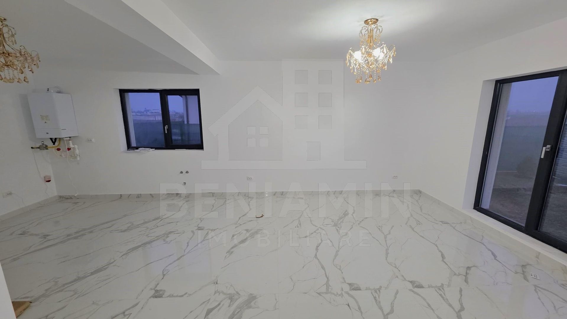 Casa noua 4 dormitoare 2 bai P+1 zona Selgros Teilor - imaginea 3