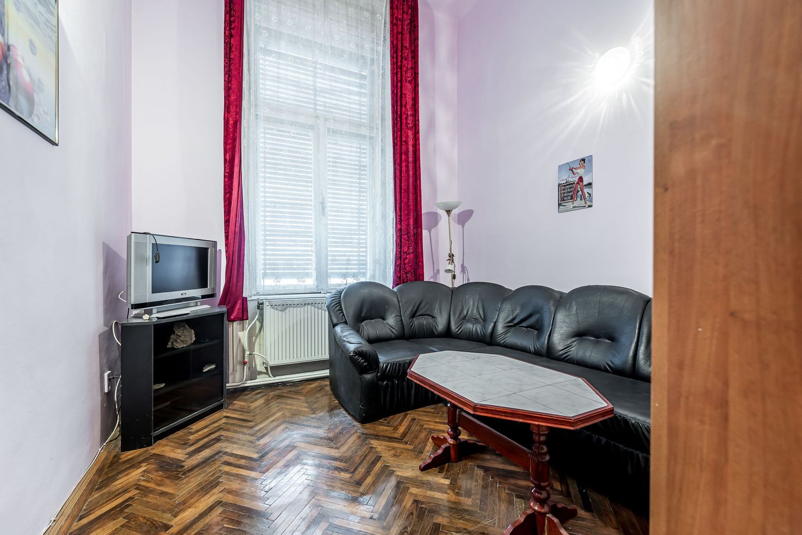 Imagine 6 - Apartament ultracentral cu 3 camere plus un bonus Comision 0