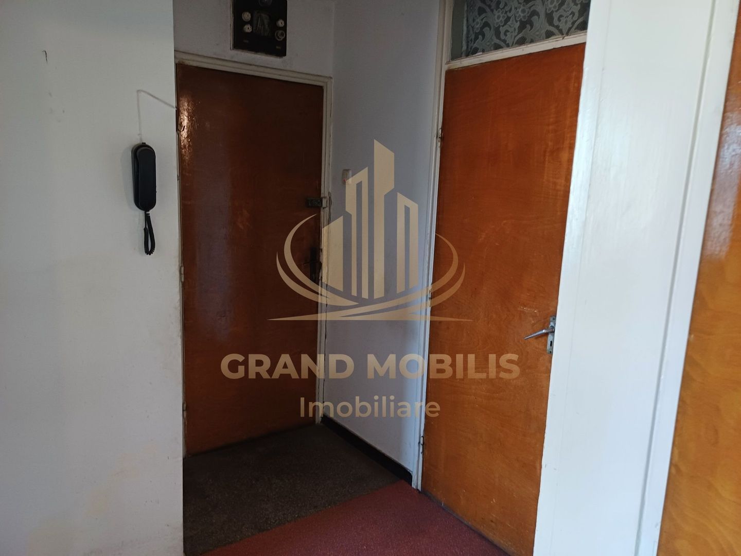 Apartament 2 camere decomandat  NERENOVAT BD DIMITRIE  CANTEMIR - imaginea 4