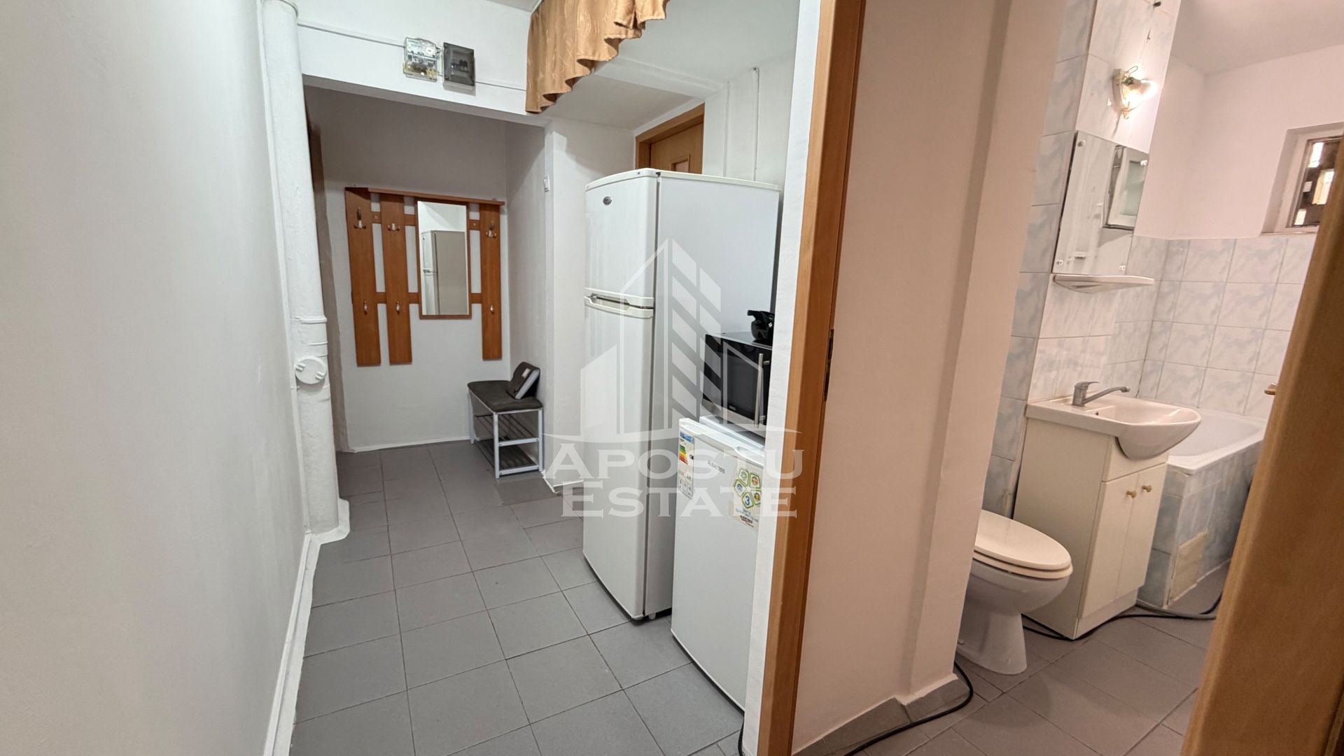 Apartament 2 camere de vanzare in zona Girocului - Judetean Timisoara - imaginea 5