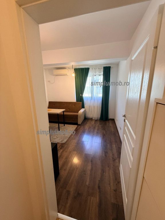 Decomandat 2 Camere Complex Nou Parcare Inclusa - imaginea 2