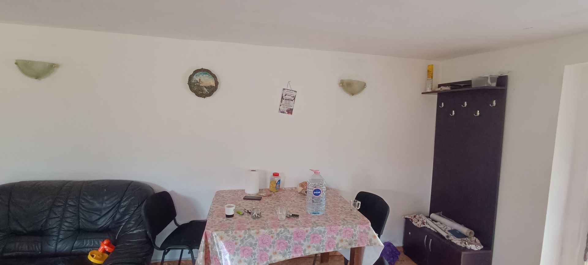 Casă spațioasă cu 4 camere , curte și teren generos în Mașloc - imaginea 18
