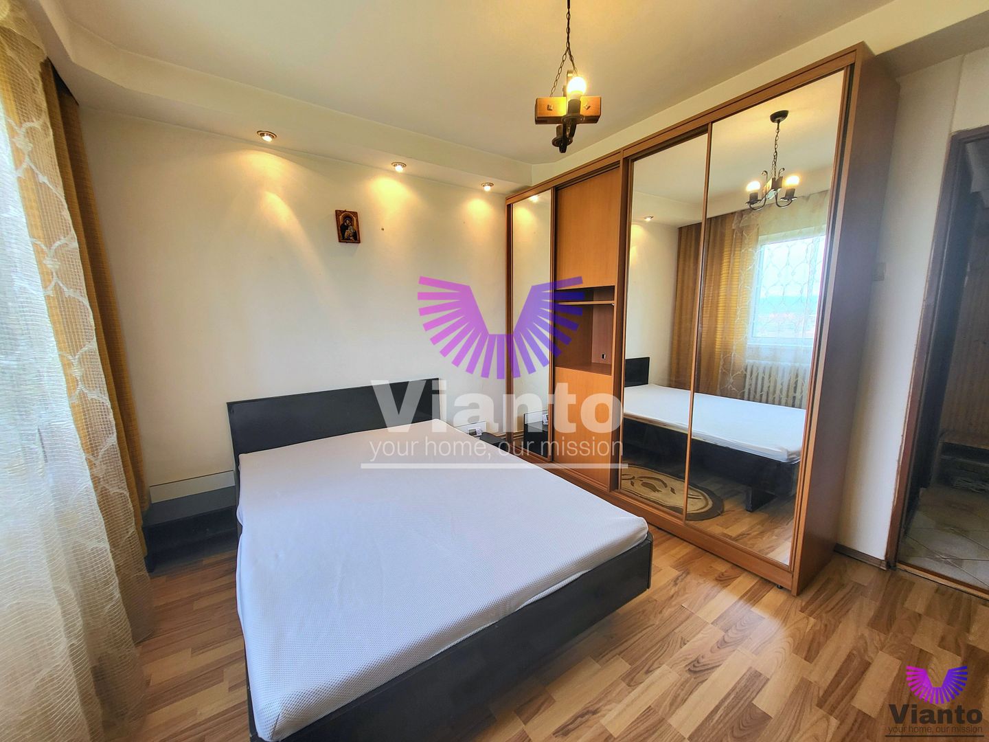 Apartament 2 camere decomandat | Balcon inchis | Vasile Aaron