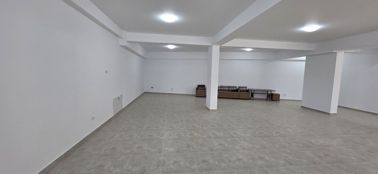 Salajan spatiu comercial 350 mp de inchiriat - imaginea 14