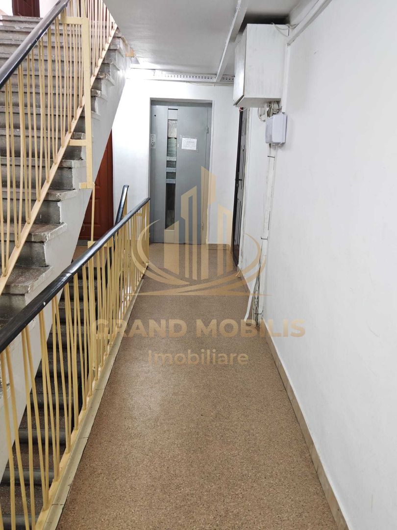 Apartament cu 2 camere, decomandat, Piata Sudului - imaginea 8