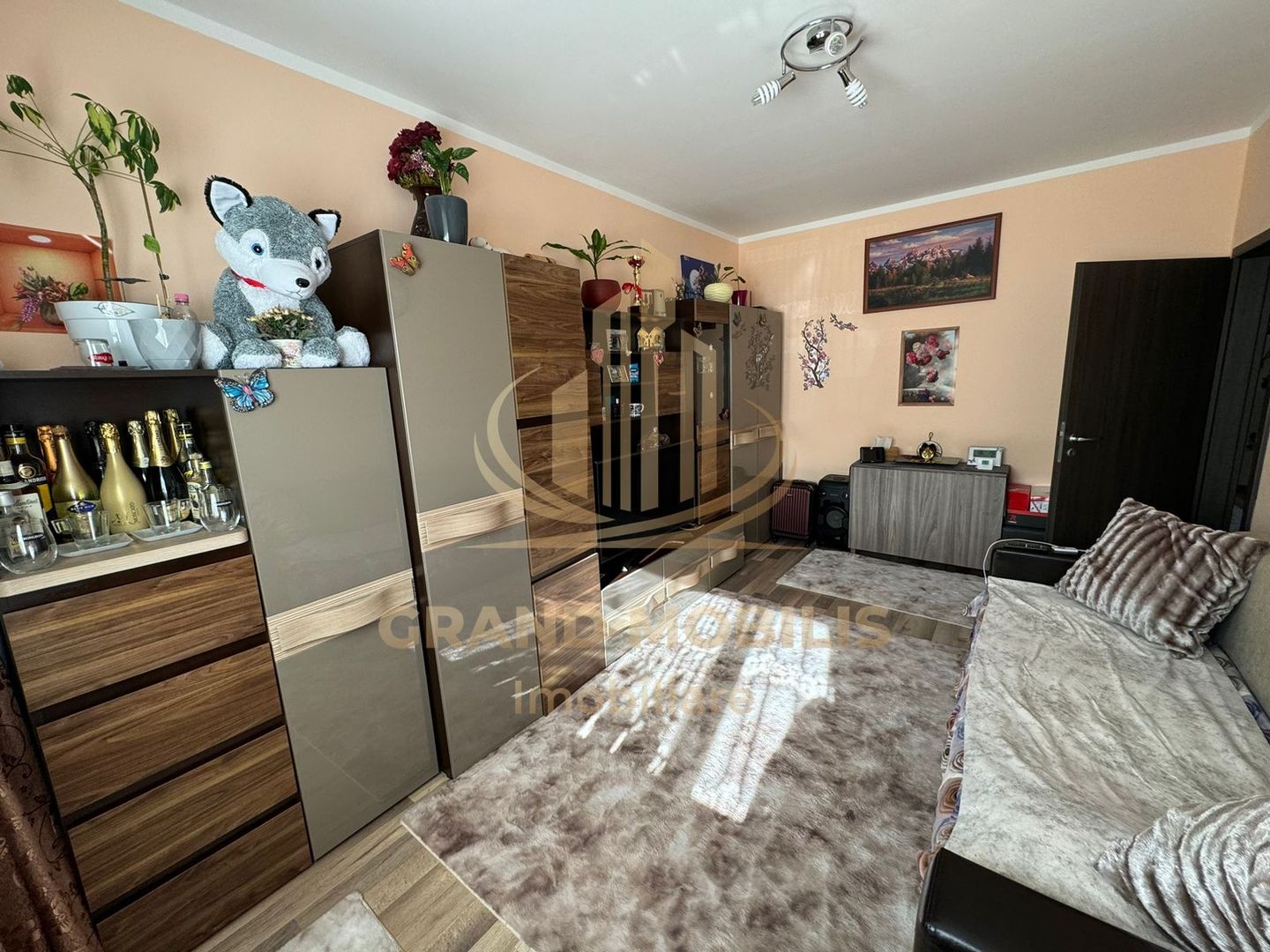 Apartament complet mobilat cu 3 camere în Giroc - imaginea 9