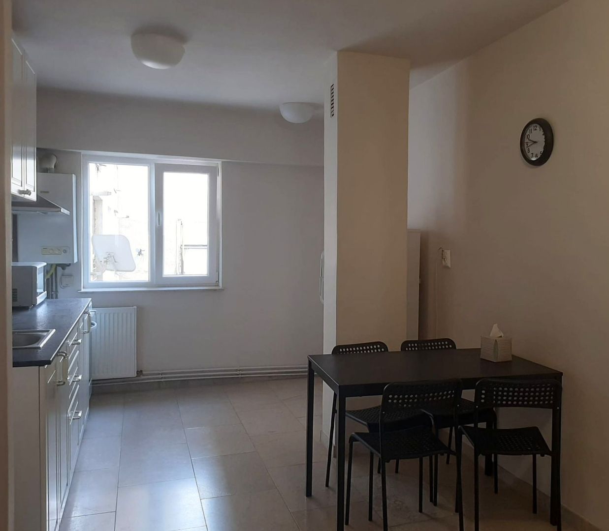 Vanzare 3 camere complet renovat zona pietonala Racadau - imaginea 9