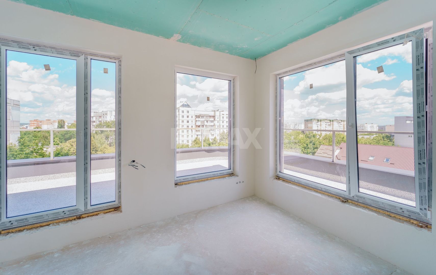 Penthouse 219,6 m² în Buiucani | Terase generoase | Lift direct - imaginea 10