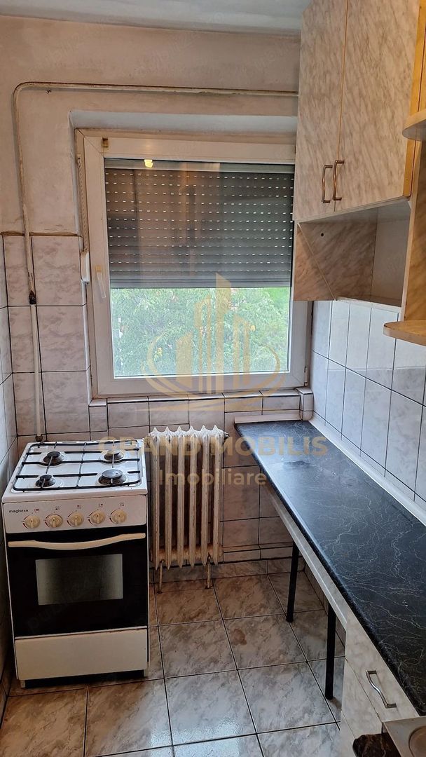 Apartament 2 camere, 33,5 mp + balcon, etaj 4/4, Șagului – Piața Doina - imaginea 4