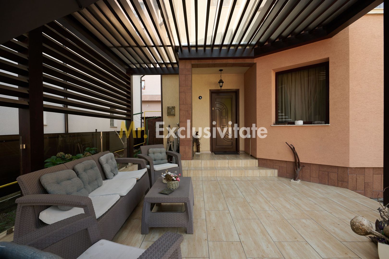 Casa + 305 mp teren curte proprie in zona rezidentiala Gavana - imaginea 20