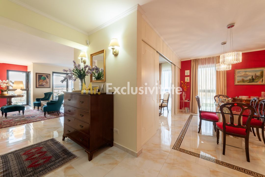 Apartament ultracentral - 3 camere, 167 mp, 2 terase, 2 locuri de parc subterane - imaginea 7