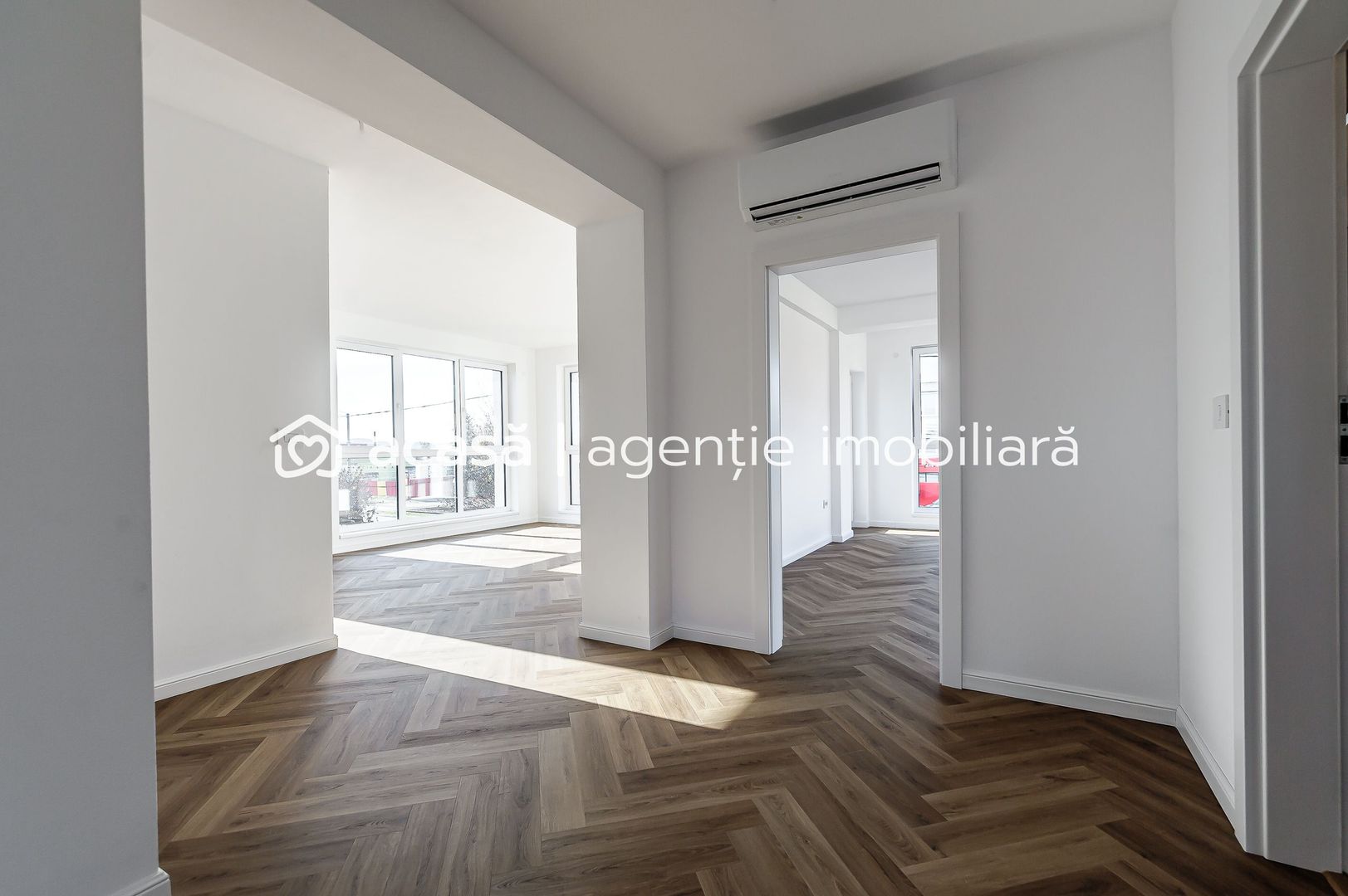 Imagine 12 - Clădire nouă P+2 cu showroom și birouri în Arad