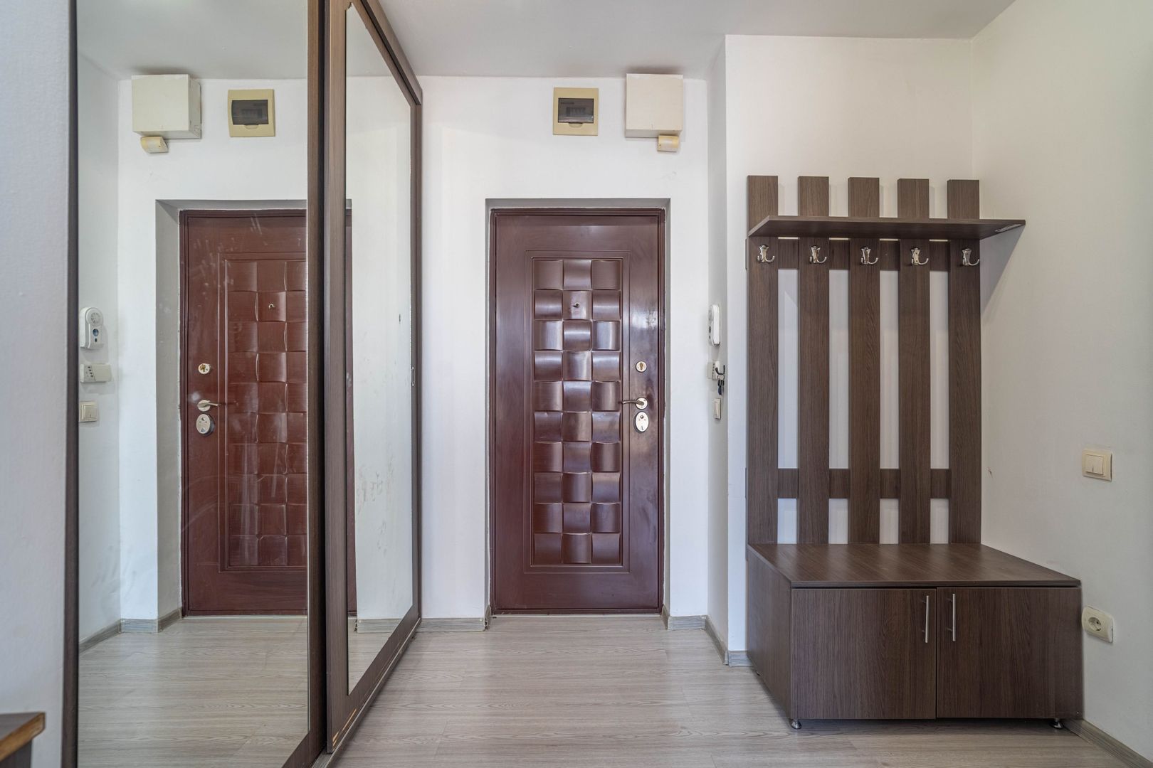 Imagine 6 - Investiție la cheie: Penthouse ARED UTA cu chiriaș preluabil