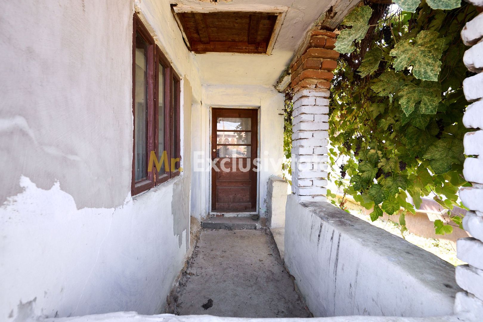 Casa cu teren de 1.200 mp si livada–Badesti, comuna Pietrosani, Arges - imaginea 7